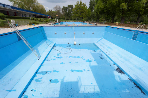 Best Basement water damage restoration  in Obetz, OH